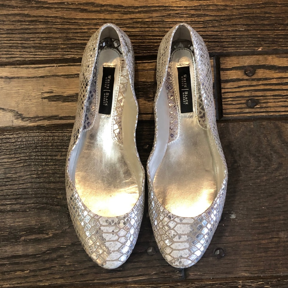 Silver Snakeskin Patterned Flats - image 3